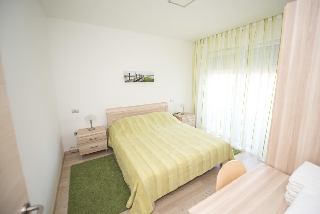 Villa Danex Premium Umag Room photo